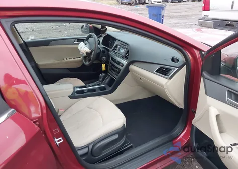 2015 Hyundai Sonata Se from USA, damaged, VIN 5NPE24AF1FH145652